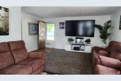 4520 S Julep Dr E, Murray, UT 84107 - Photo 12