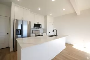 228 W 690 N, Smithfield, UT 84335 - Photo 6