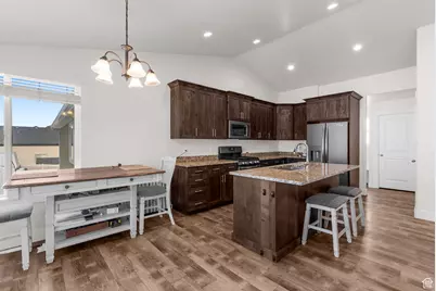 1416 E 270 S, Tooele, UT 84074 - Photo 10