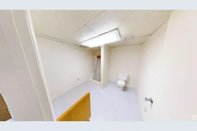 164 E 5900 S #A104, Murray, UT 84107 - Photo 24