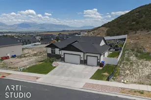 3596 E Owahee St, Eagle Mountain, UT 84005 - Photo 2