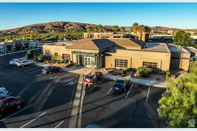 368 E Riverside Dr #1, Saint George, UT 84790 - Photo 4