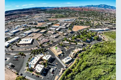 368 E Riverside Dr #1, Saint George, UT 84790 - Photo 10