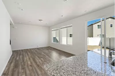 328 N Broadway Dr #1020, Saratoga Springs, UT 84045 - Photo 14