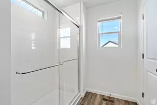 328 N Broadway Dr, Saratoga Springs, UT 84045 - Photo 6