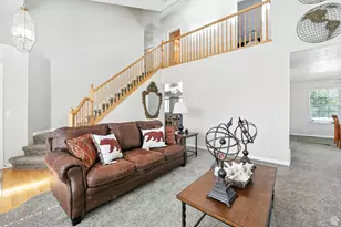 1178 N Reveille Cir, Salt Lake City, UT 84116 - Photo 6