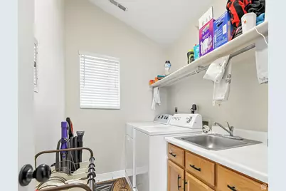 1178 N Reveille Cir, Salt Lake City, UT 84116 - Photo 30