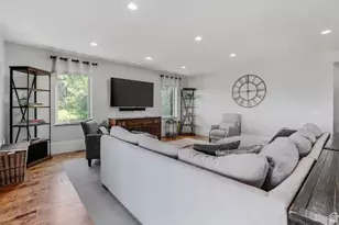 705 N Lochwood View, Garden City, UT 84028 - Photo 8