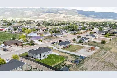 5203 N Tomahawk Dr, Enoch, UT 84721 - Photo 46