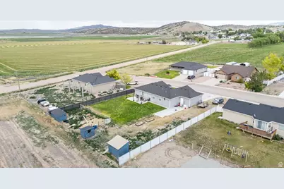 5203 N Tomahawk Dr, Enoch, UT 84721 - Photo 48