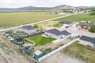 5203 N Tomahawk Dr, Enoch, UT 84721 - Photo 48