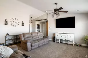 5203 N Tomahawk Dr, Enoch, UT 84721 - Photo 4