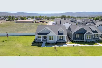1877 S Sawmill Blvd #413, Heber City, UT 84032 - Photo 4