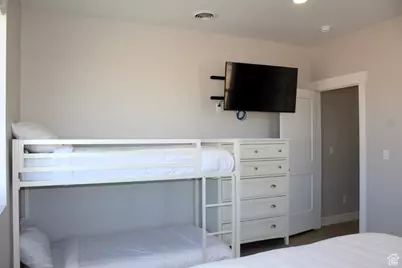 1036 W Chads Rd, Bicknell, UT 84715 - Photo 20