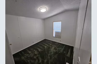 2852 S Hampton Park Dr W, West Valley, UT 84119 - Photo 20