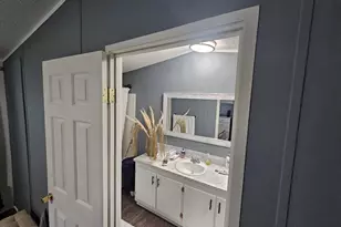 2852 S Hampton Park Dr W, West Valley, UT 84119 - Photo 14