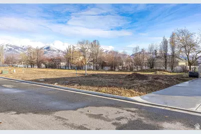 1845 W Sherri Ln, Kaysville, UT 84037 - Photo 4