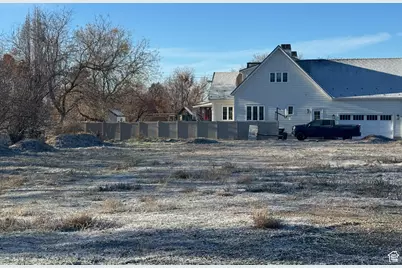 1845 W Sherri Ln, Kaysville, UT 84037 - Photo 24