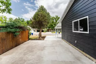 1578 E Delaware Ln, Holladay, UT 84117 - Photo 8