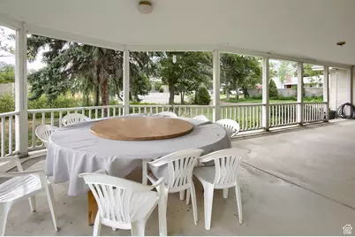 2196 E 6450 S, Cottonwood Heights, UT 84121 - Photo 26