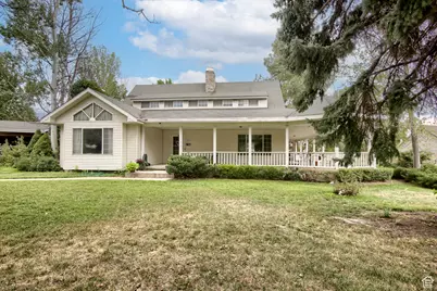 2196 E 6450 S, Cottonwood Heights, UT 84121 - Photo 2