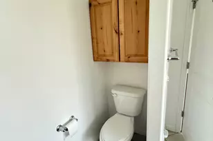 2038 W 2185 S, Woods Cross, UT 84087 - Photo 30