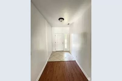 2038 W 2185 S, Woods Cross, UT 84087 - Photo 18