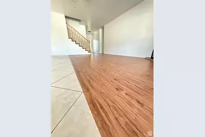 2038 W 2185 S, Woods Cross, UT 84087 - Photo 16