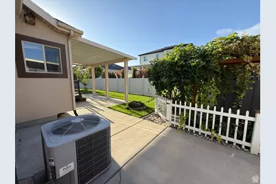 2038 W 2185 S, Woods Cross, UT 84087 - Photo 36