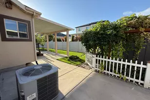 2038 W 2185 S, Woods Cross, UT 84087 - Photo 36