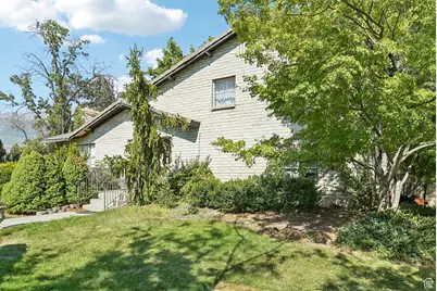 196 N 400 W, Orem, UT 84057 - Photo 2