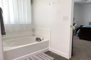 62 E Paradise Ct, Saratoga Springs, UT 84045 - Photo 12