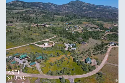 810 S Lakeview Dr #39, Garden City, UT 84028 - Photo 14