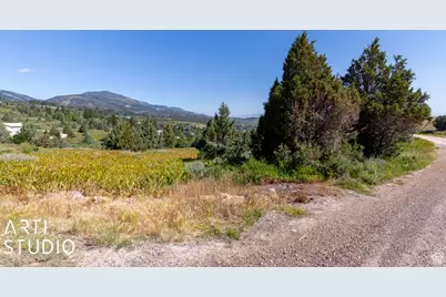 810 S Lakeview Dr #39, Garden City, UT 84028 - Photo 8