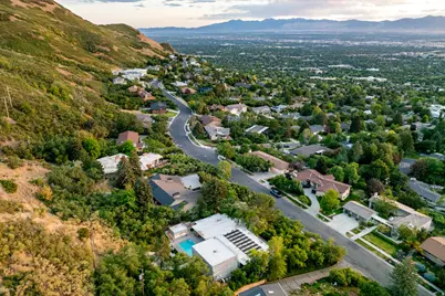 1497 S Devonshire Dr, Salt Lake City, UT 84108 - Photo 50