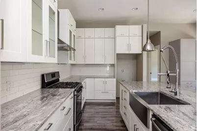 84 N 820 E, Hyde Park, UT 84318 - Photo 12