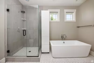 84 N 820 E, Hyde Park, UT 84318 - Photo 24