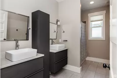 84 N 820 E, Hyde Park, UT 84318 - Photo 30