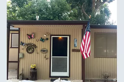 367 E Rio Grande St, Marysvale, UT 84750 - Photo 2