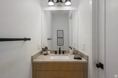 165 S 200 E, Pleasant Grove, UT 84062 - Photo 18