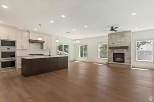 334 E Cottrell Ln, Farmington, UT 84025 - Photo 12