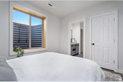 1061 W Smithsonian Way, Apple Valley, UT 84737 - Photo 20