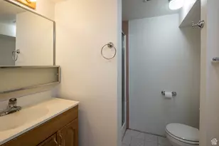 491 Mountain View Dr, Moab, UT 84532 - Photo 20