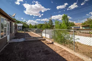 491 Mountain View Dr, Moab, UT 84532 - Photo 28