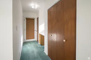 491 Mountain View Dr, Moab, UT 84532 - Photo 12