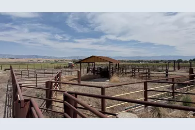 3367 E 4750 S, Wellington, UT 84542 - Photo 26
