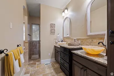 116 S 600 E, Nephi, UT 84648 - Photo 32