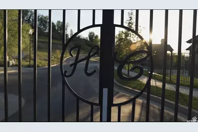 1143 E 5275 S #33, South Ogden, UT 84403 - Photo 2