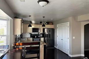 392 W 3775 S, Vernal, UT 84078 - Photo 2