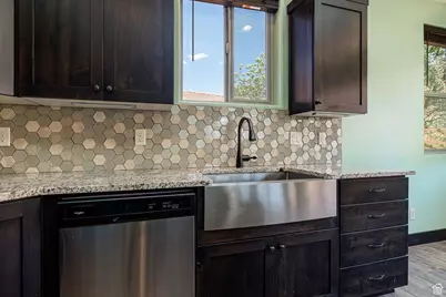 500 E Mohawk Dr, Kanab, UT 84741 - Photo 6